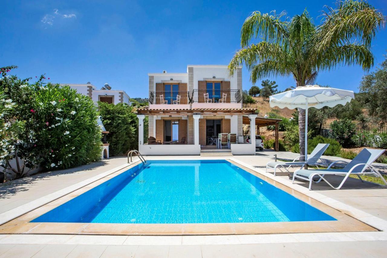 Villa Amberblue Калатос Екстериор снимка