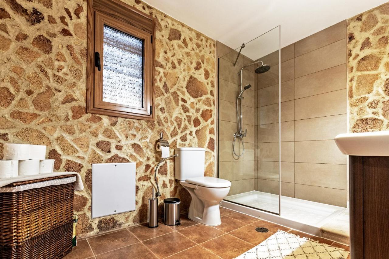 Villa Amberblue Калатос Екстериор снимка